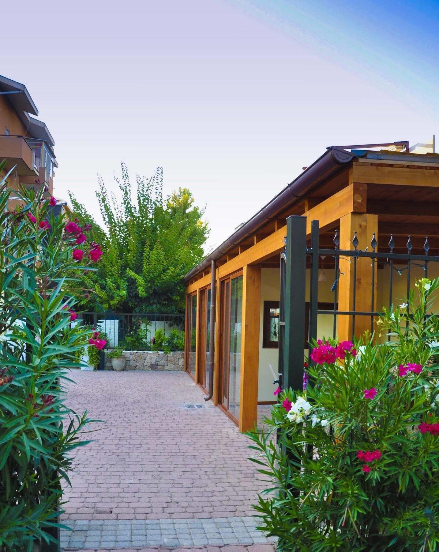 Bramasole Bed and Breakfast Quartu SantʼElena Εξωτερικό φωτογραφία