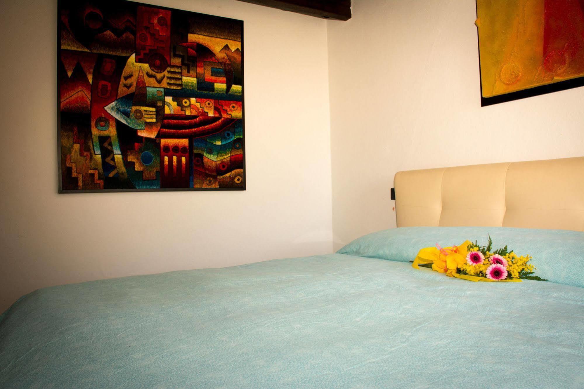 Bramasole Bed and Breakfast Quartu SantʼElena Εξωτερικό φωτογραφία