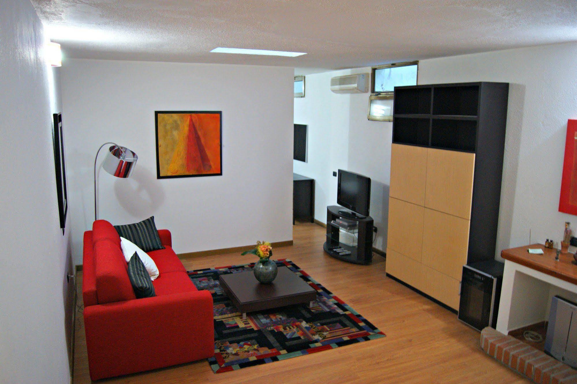 Bramasole Bed and Breakfast Quartu SantʼElena Εξωτερικό φωτογραφία